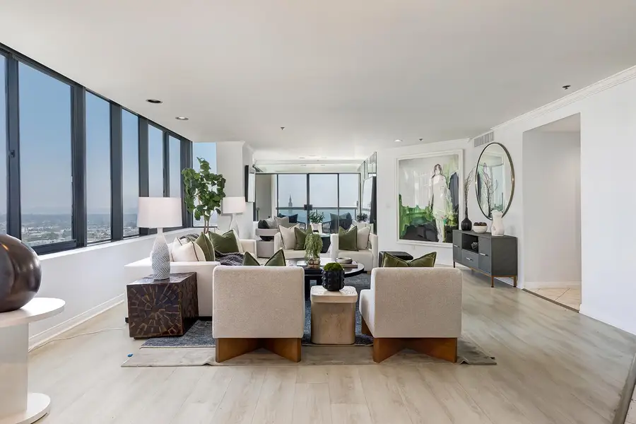 10724 Wilshire Boulevard #1209, Los Angeles, CA 90024 - Image #2