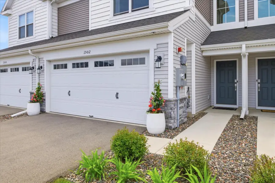 1502 Dogwood Lane, Carver, MN 55315 - #3