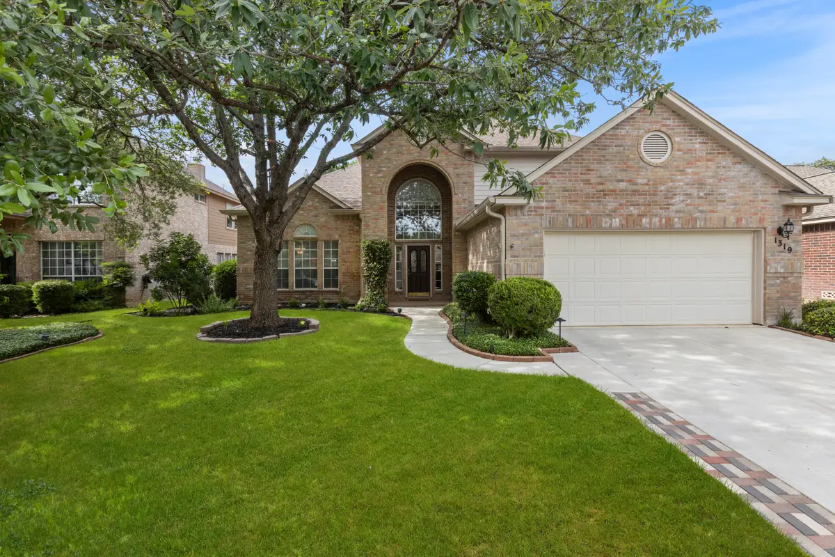 1319 Belclaire, San Antonio, TX 78258 - #1