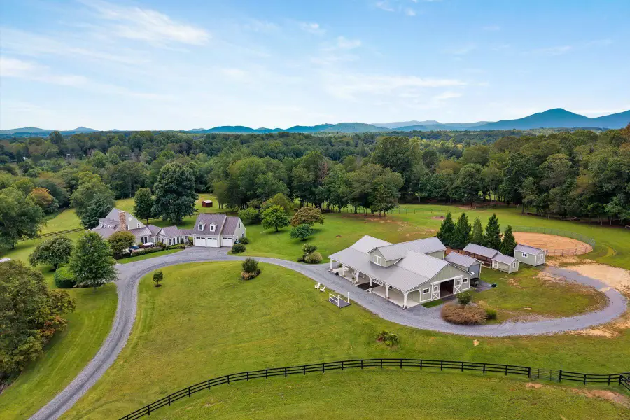 5742 Keyser Rd, Hume, VA 22639 - #3
