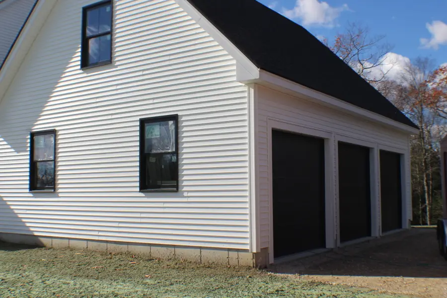 27 Tyler Avenue, Epsom, NH 03234 - Image #3