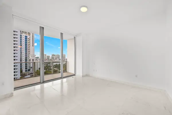 17475 Collins Ave #703, Sunny Isles Beach, FL 33160