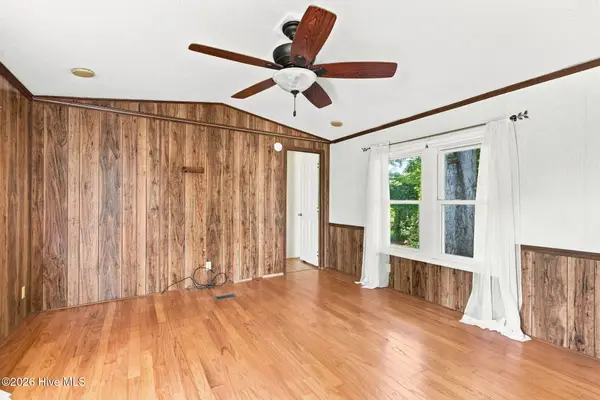 114 Lejeune Road, Cape Carteret, NC 28584
