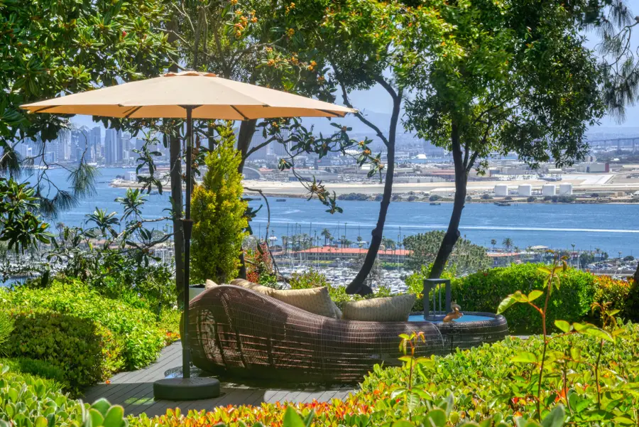 567 Gage Lane, San Diego, CA 92106 - Image #2