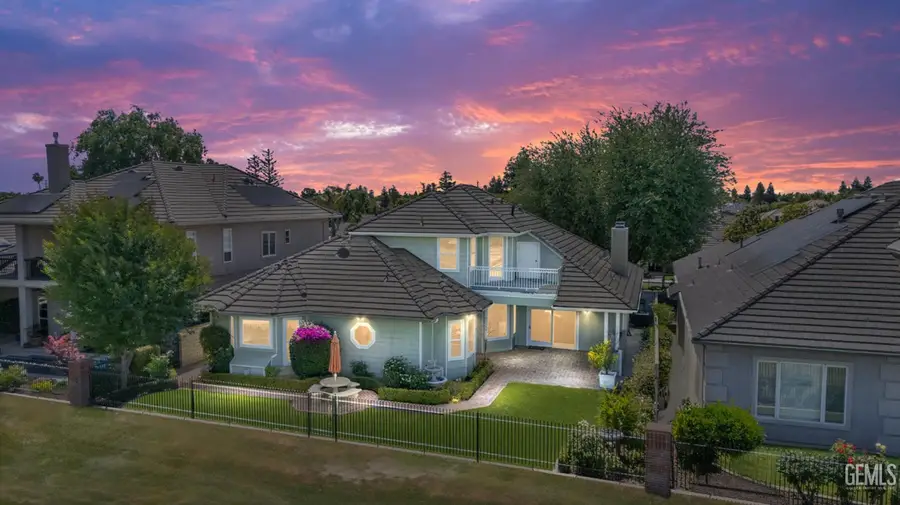 1904 Wedgemont Place, Bakersfield, CA 93311 - Image #2