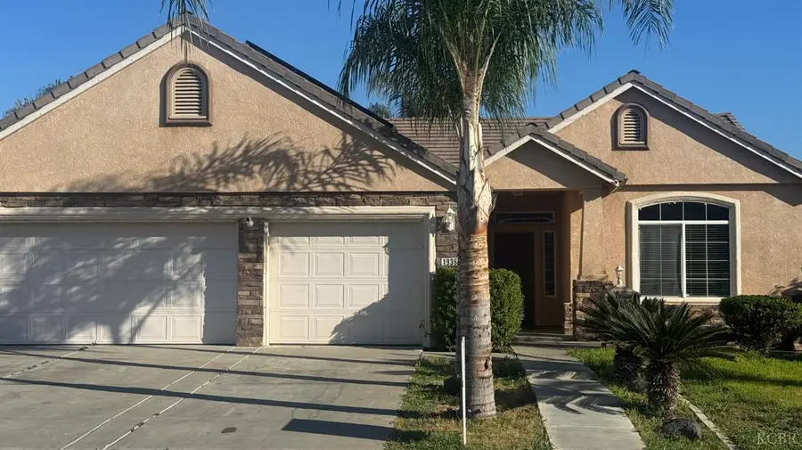 1936 W Heather Lane, Hanford, CA 93230 - #2