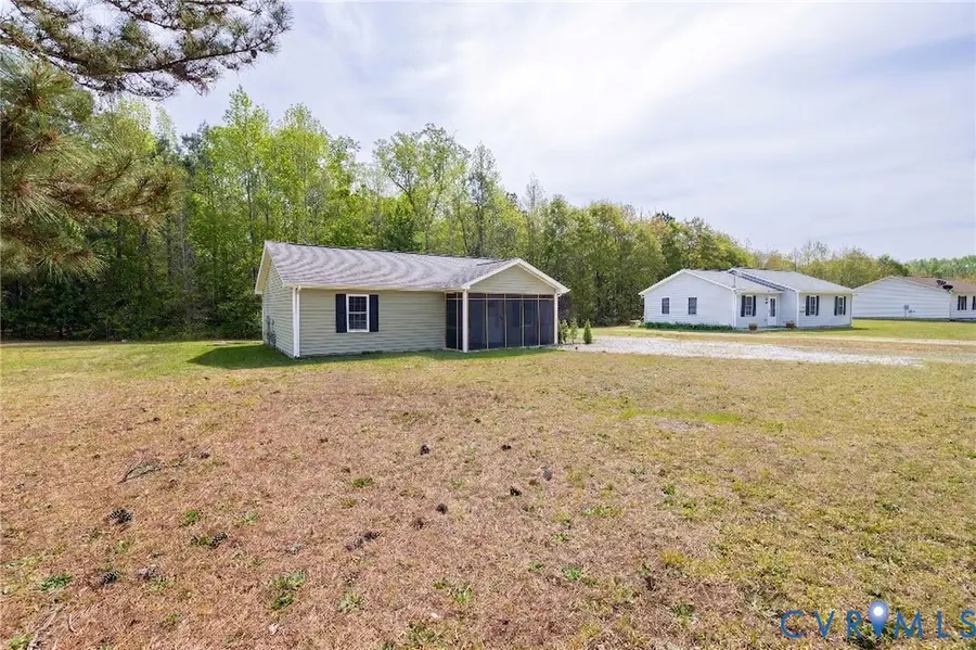 460 Horseshoe Road, Jarratt, VA 23867 - #2