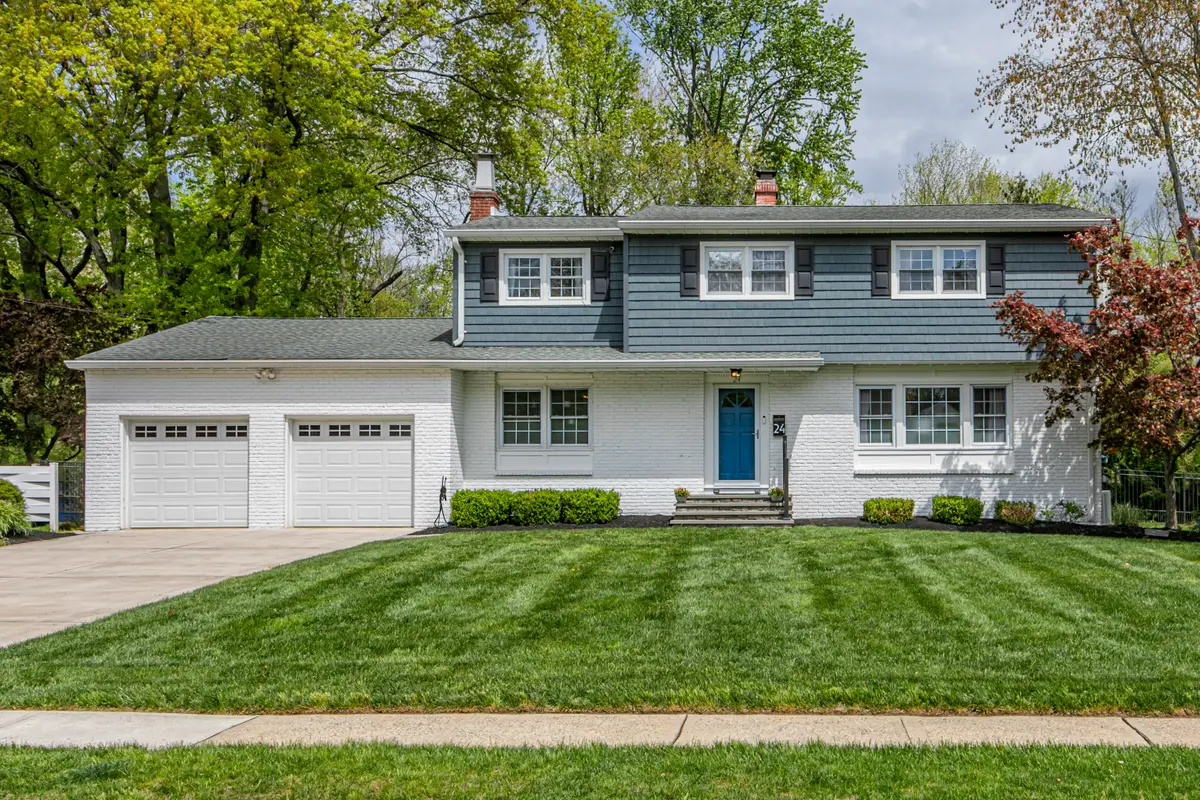 24 Stonicker Dr, Lawrence, NJ 08648 - #1