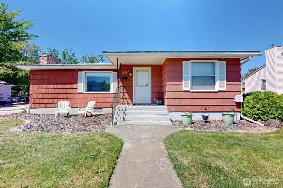1328 Modoc Street, Walla Walla, WA 99362 - #2