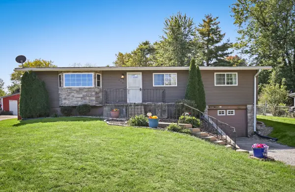 306 E Edwards Street, Payson, IL 62360