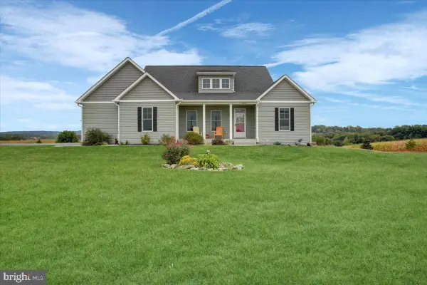 2461 Old New Windsor Pike, NEW WINDSOR, MD 21776