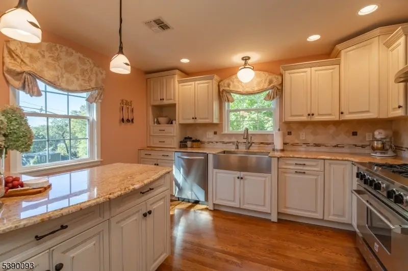 9 Maple Road, Ringwood, NJ 07456 - Image #3
