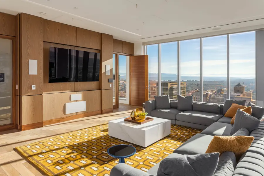 800 Columbia Street #512, Seattle, WA 98104 - #3