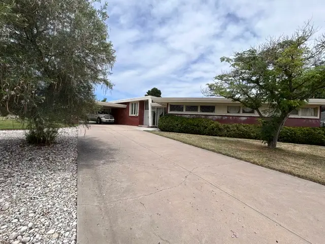 1216 W Thomas St, Carlsbad, NM 88220 - #3