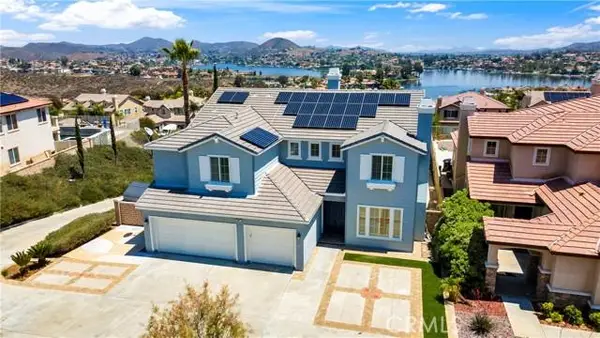 8 Via Del Fico Court, Lake Elsinore, CA 92532