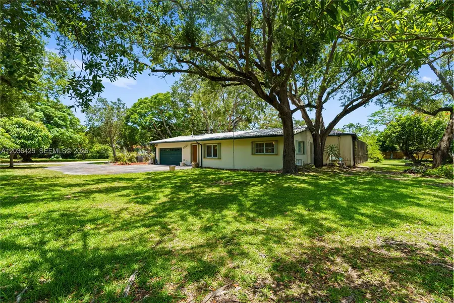 15200 SW 88th Ave, Palmetto Bay, FL 33157 - #3