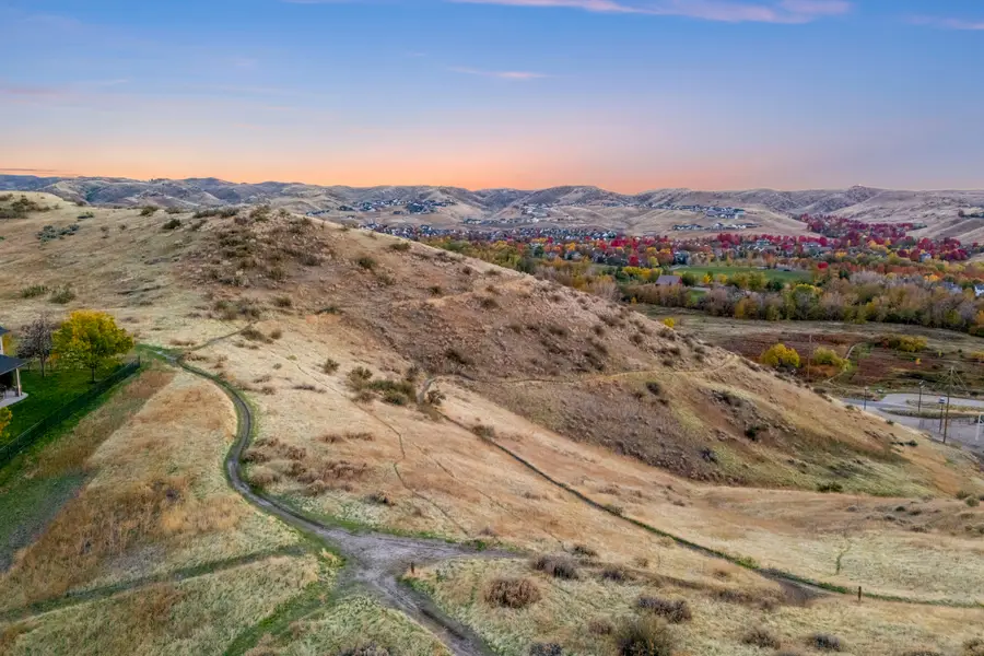 4523 W Sage Creek Drive, Boise, ID 83714 - Image #2