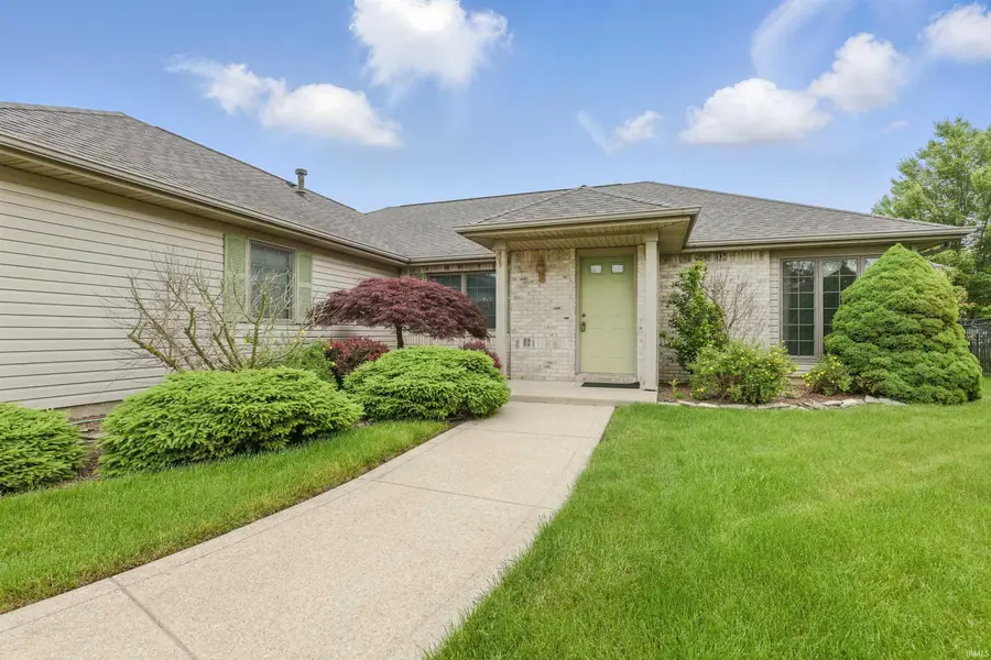 2516 Loganberry Cove, Fort Wayne, IN 46818 - Image #2