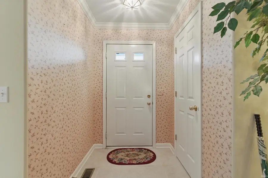 2516 Loganberry Cove, Fort Wayne, IN 46818 - Image #3