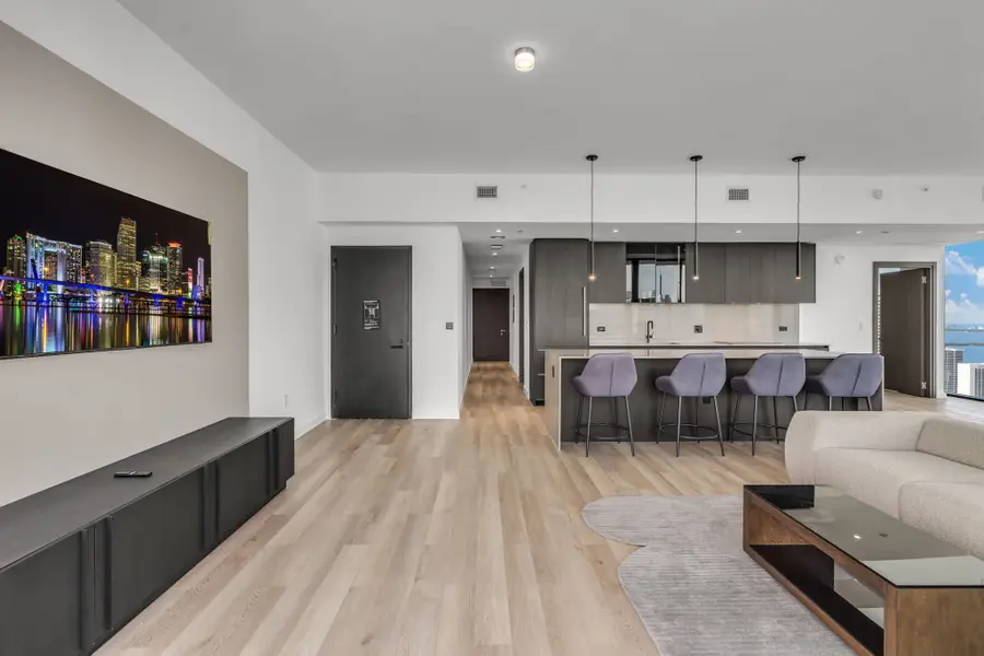 20 NE 11th St #5102, Miami, FL 33132 - #2