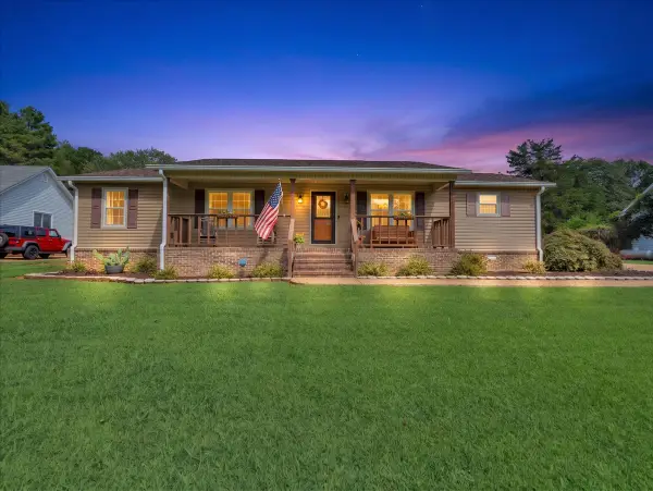 18692 Sulphur Creek Drive, Elkmont, AL 35620