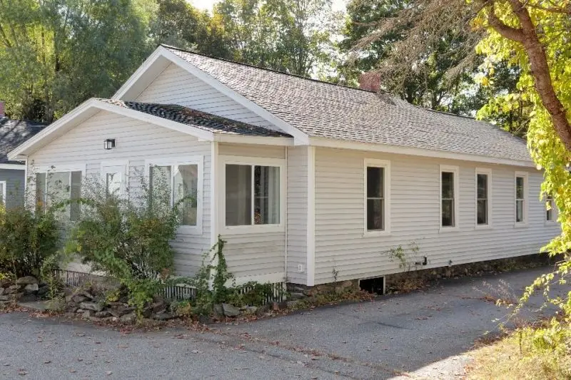 16 Proulx Court, Springvale, ME 04083 - Image #3