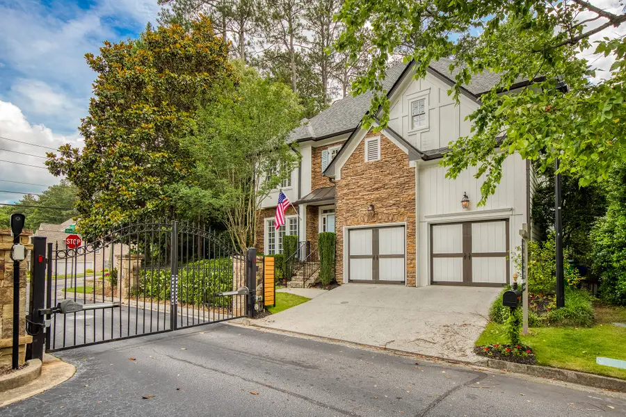 2635 Brookline Circle Ne, Brookhaven, GA 30319 - #2