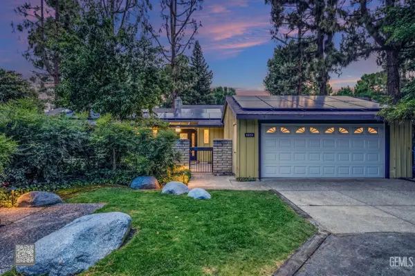 5830 RIGGS COURT, Bakersfield, CA 93306