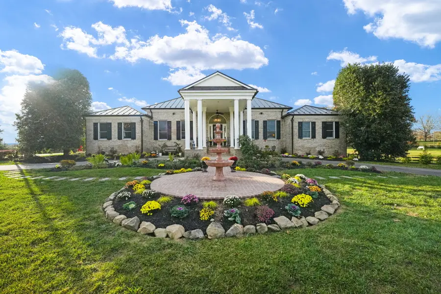 23333 Four Chimneys Ln, Middleburg, VA 20117 - #3