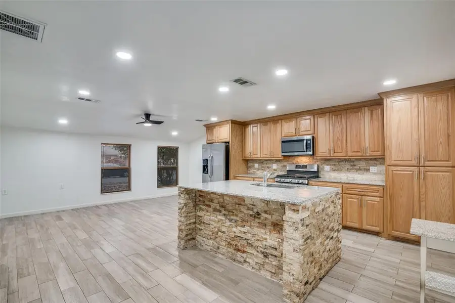 641 Freeman Drive, Garland, TX 75040 - Image #3