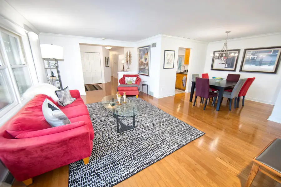 12437 N Emily Ln, Mequon, WI 53092 - #2