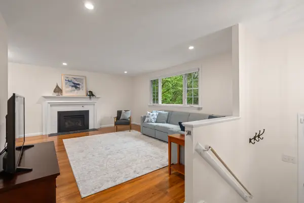 4 Woodmere, Framingham, MA 01701