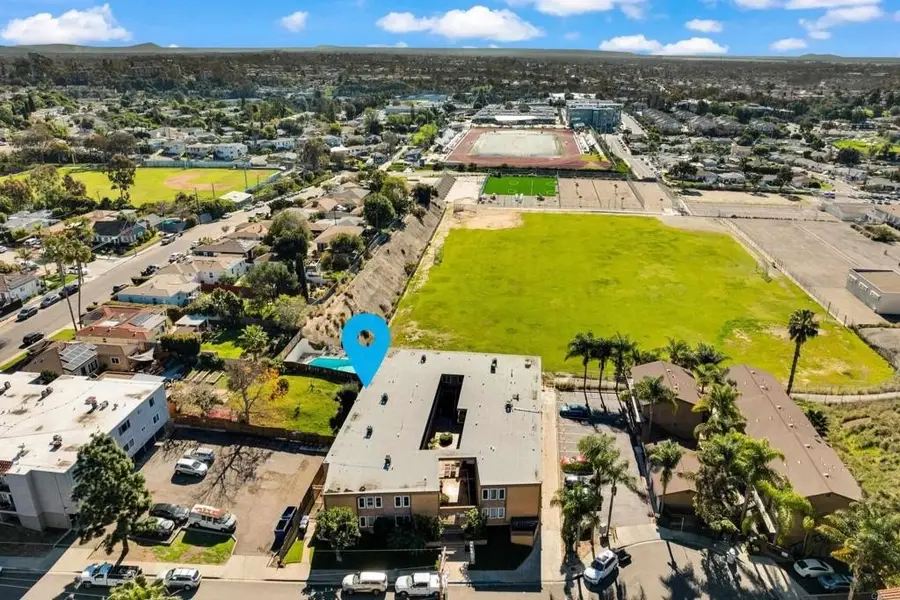 5511 Adelaide Avenue #27, San Diego, CA 92115 - #2