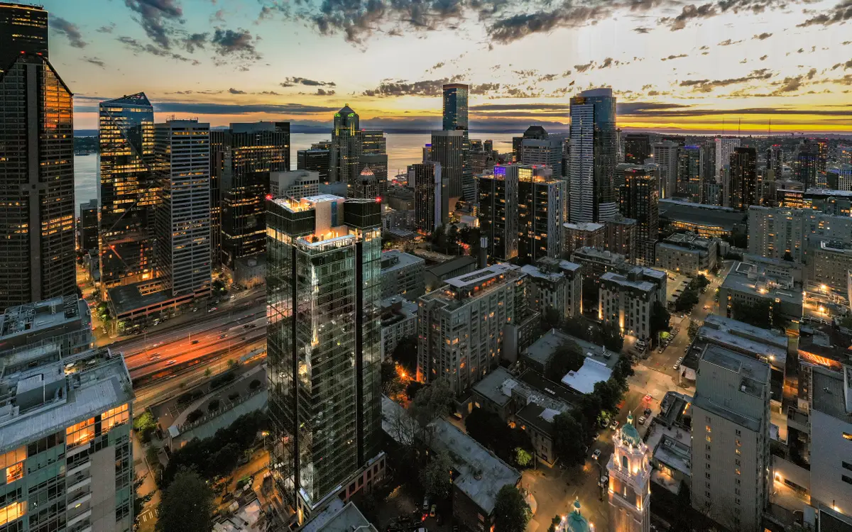 800 Columbia Street #1712, Seattle, WA 98104 - Image #1