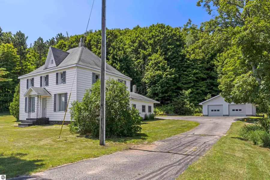 18258 Pleasanton Highway, Bear Lake, MI 49614 - #3