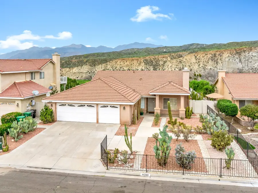 44268 Galicia, Hemet, CA 92544 - Image #2