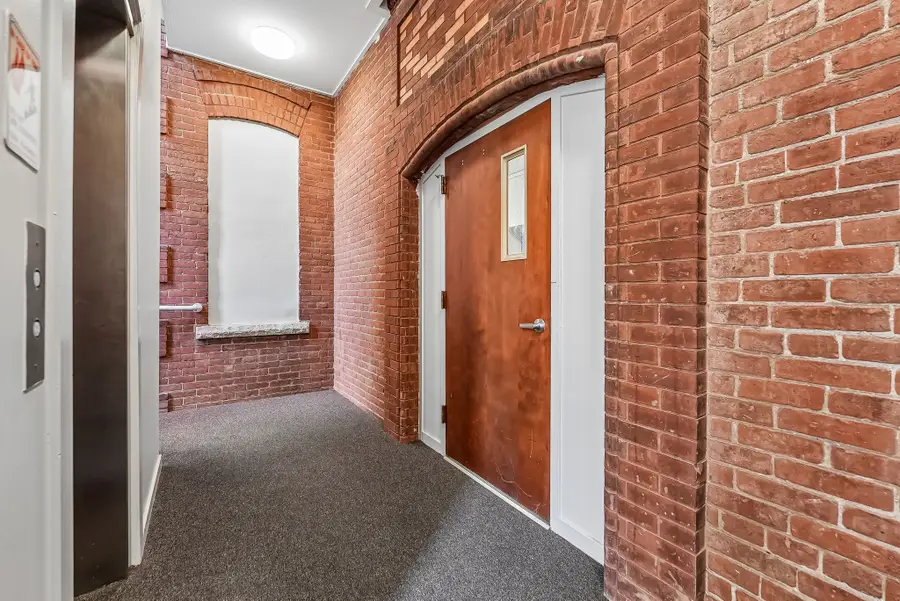 5 Academy Ct, Pennington, NJ 08534 - #3