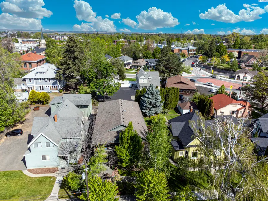 327 E Birch Street, Walla Walla, WA 99362 - #3