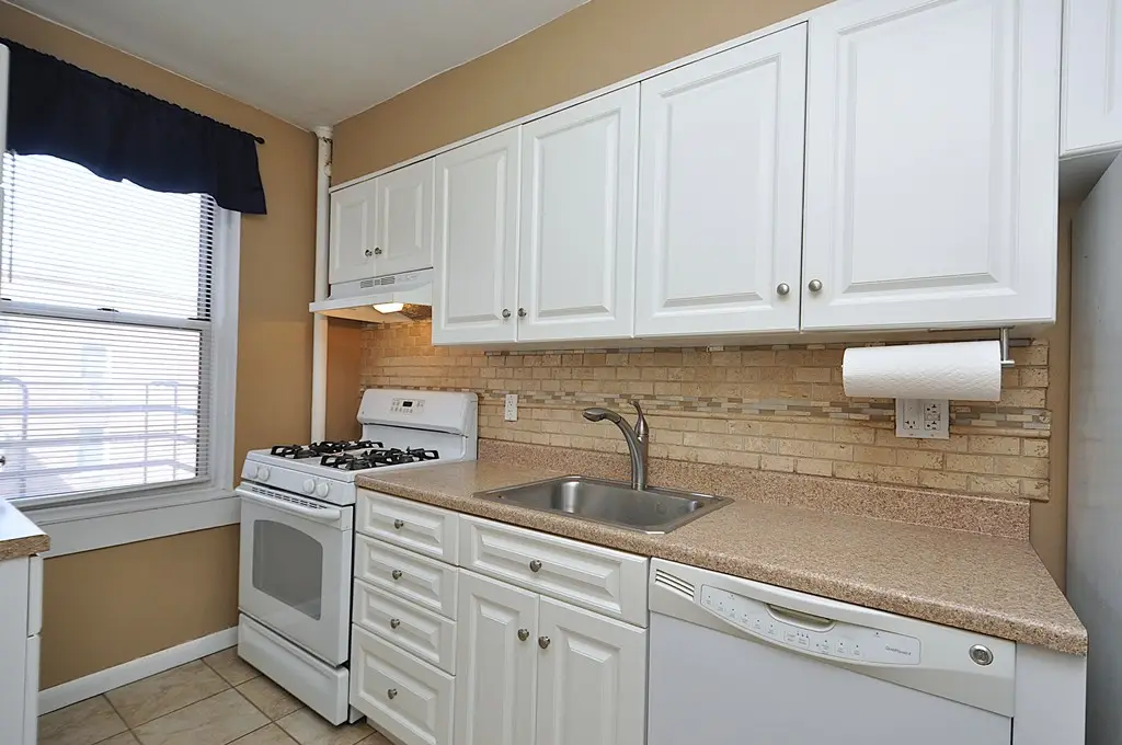 1 Vincent Road #6B, Bronxville, NY 10708 - #1