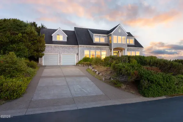 5340 Haystack Dr, Neskowin, OR 97149