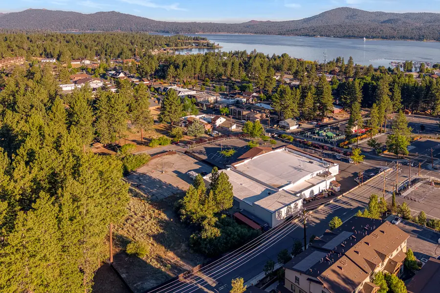 745 Stocker, Big Bear Lake, CA 92315 - Image #2