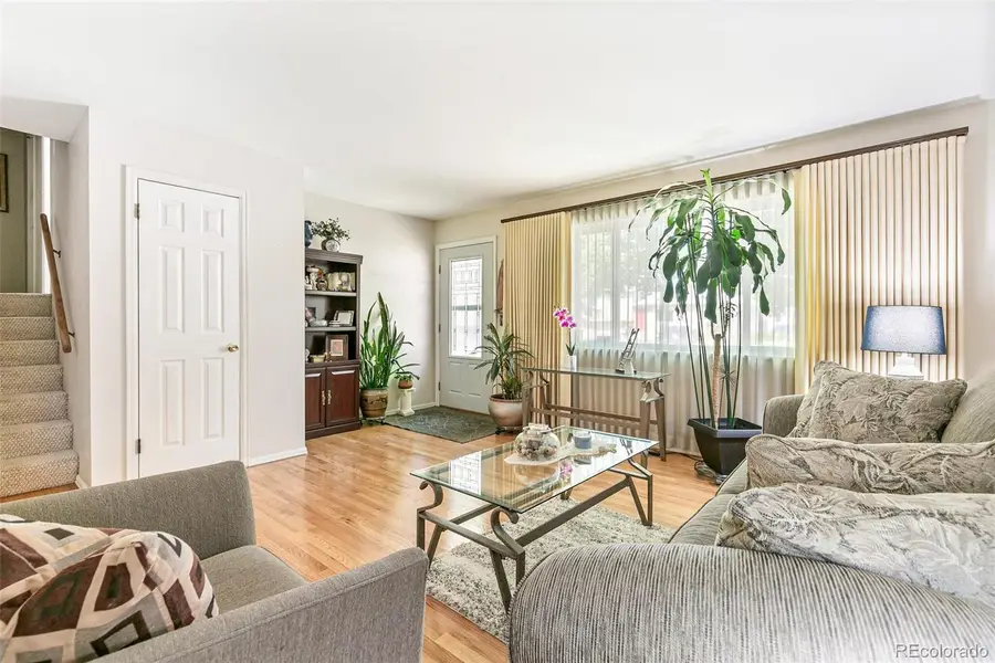 1011 S Nile Way, Aurora, CO 80012 - Image #2