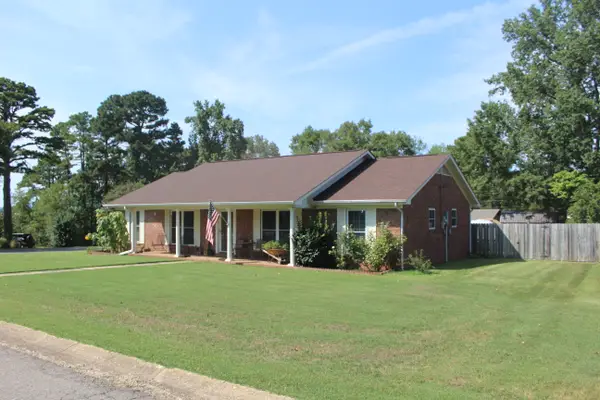 26 Sherwood Lane, Clarksville, AR 72830