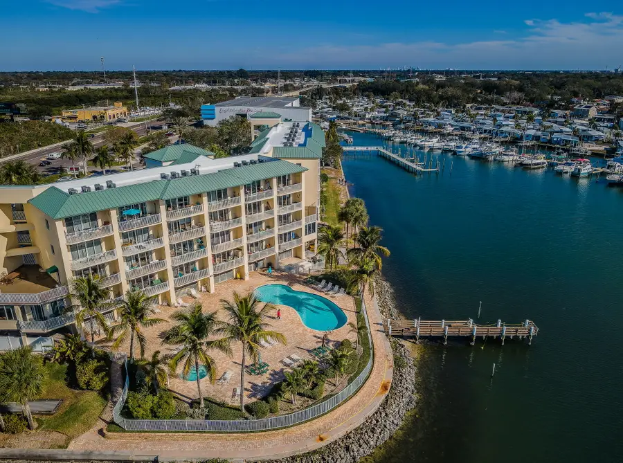 8800 Bay Pines Boulevard #303, Saint Petersburg, FL 33709 - #3