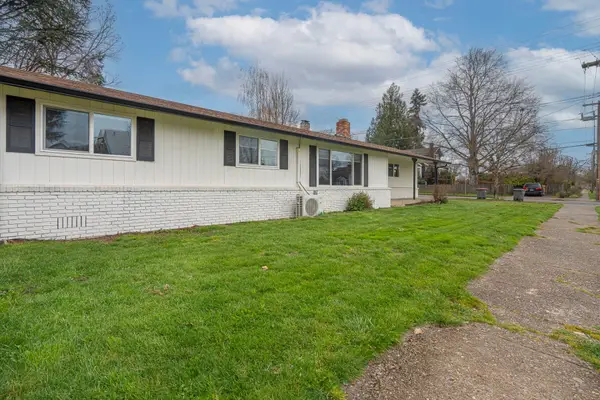 1411 NE Evans St, McMinnville, OR 97128