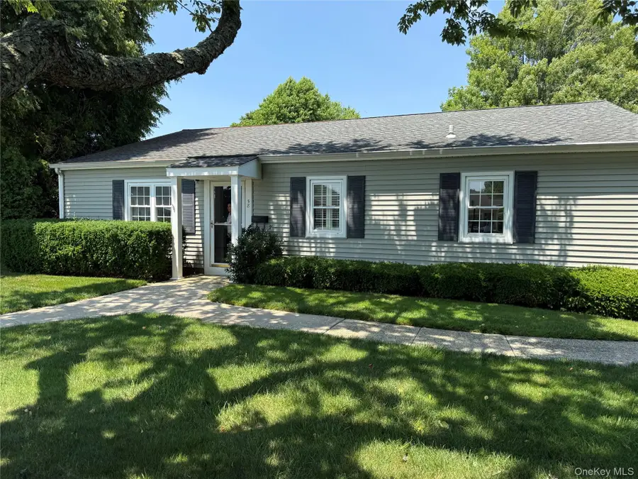 58 Harbor Road N, Amityville, NY 11701 - #2