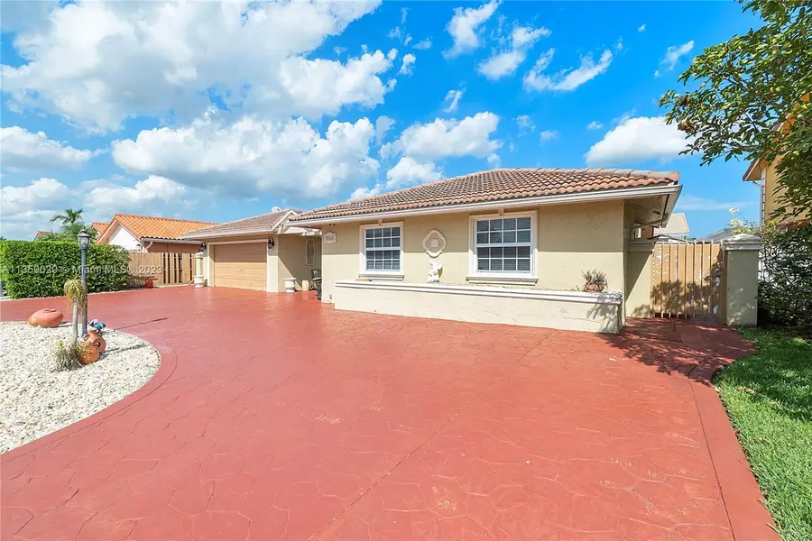 20031 NW 63rd Ave, Hialeah, FL 33015 - #3