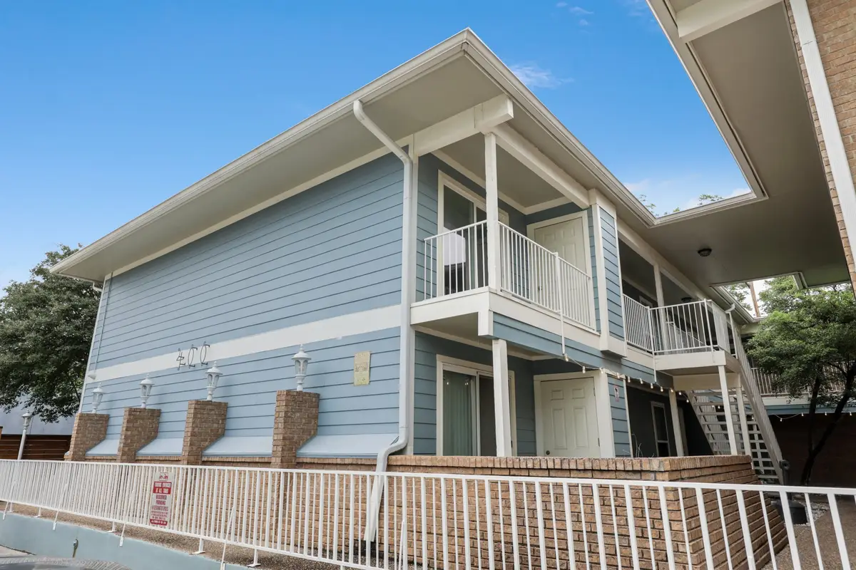 400 W 35th St #201, Austin, TX 78705 - #1