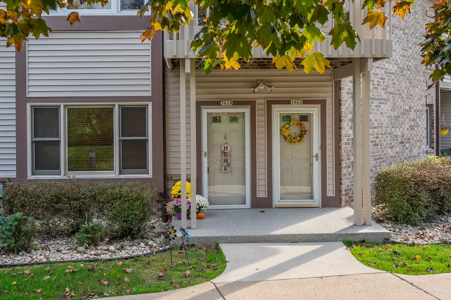 3618 W Rawson AVENUE, Franklin, WI 53132 - #2