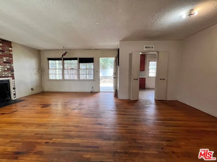 2505 W 116th Street, Hawthorne, CA 90250 - #3